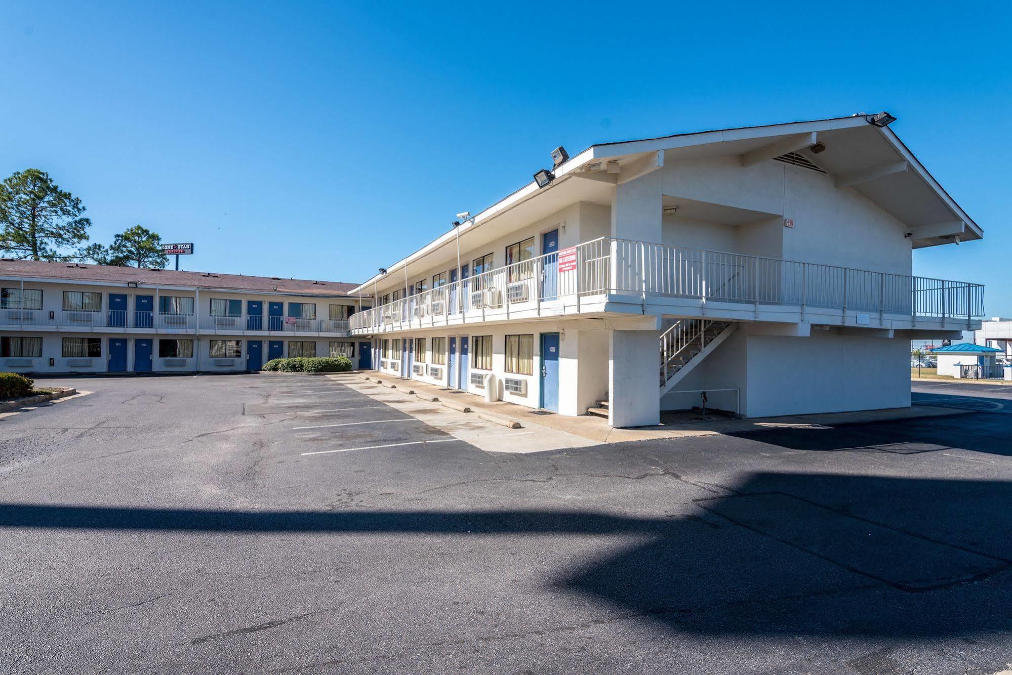 Rodeway Inn Montgomery Bagian luar foto